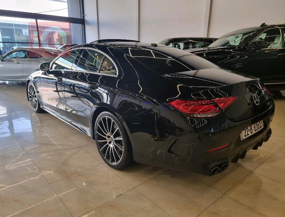 Mercedes-Benz CLS